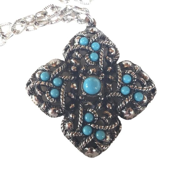 Avon Sierra Maltese Cross Faux Turquoise Necklace Pendant Vintage 1973 - Picture 1 of 12